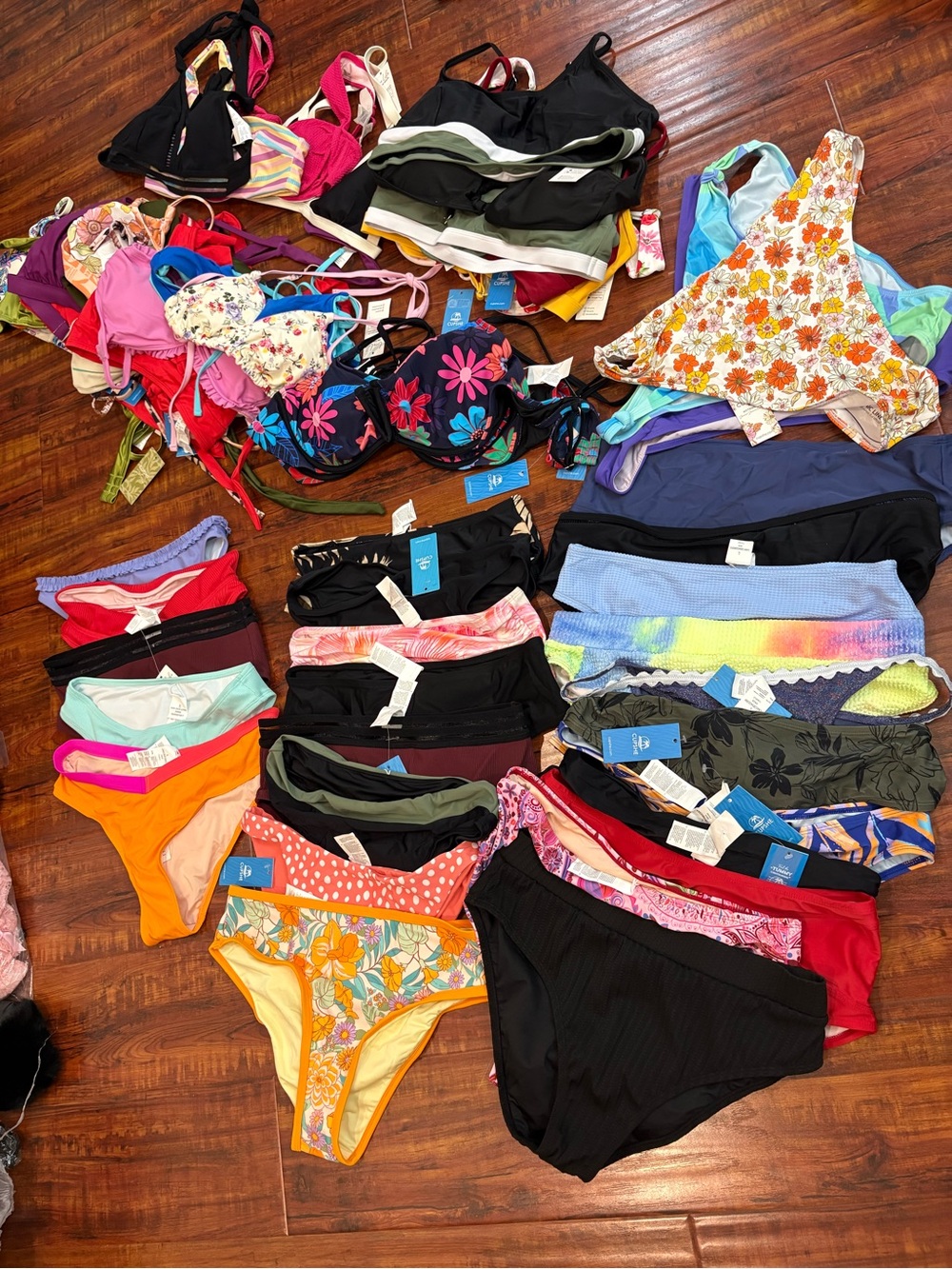 All brand new CupShe bikini swimwear bundle / lot